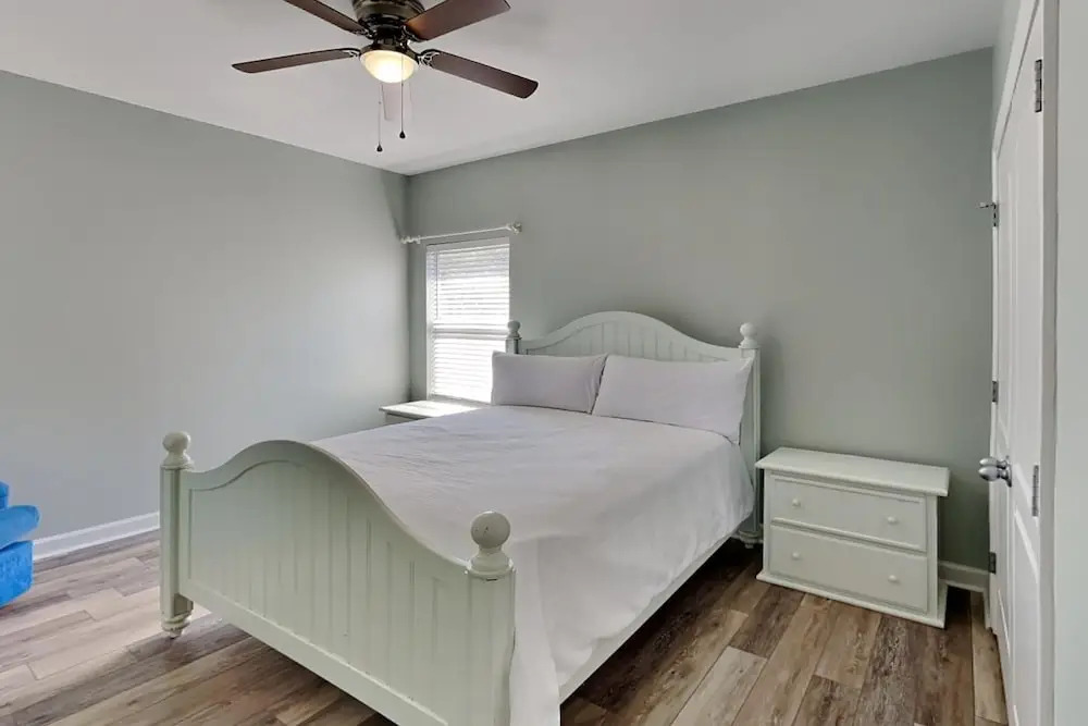 Destin Breeze by Southern Vacation Rentals