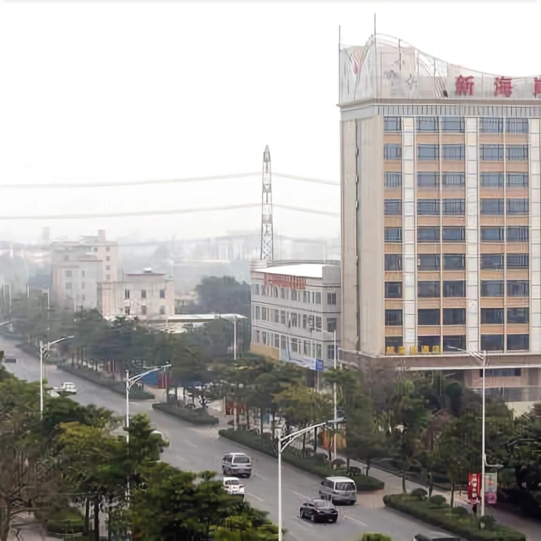 New Coast Hotel