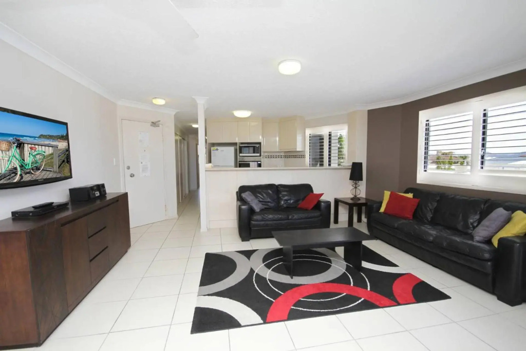 Unit 10, The Rocks, 1746 David Low Way, Coolum Beach - 500 BOND