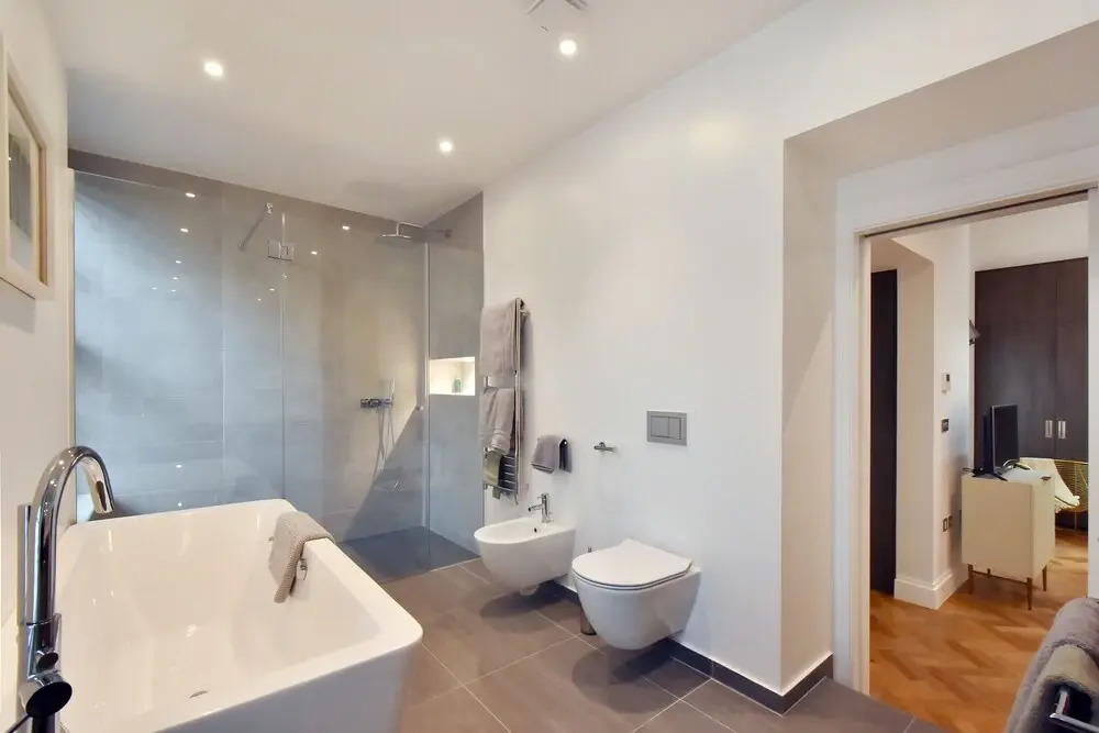 Huge Mayfair 3 Bed 3 5 Bath 10 Million Air Con