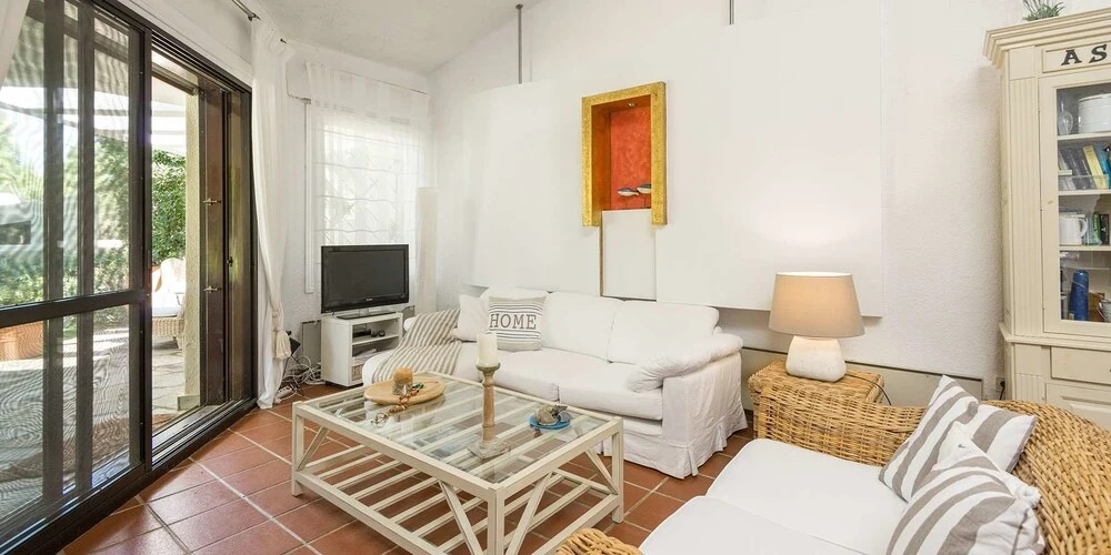 Coelo Shared Pool Villa, Sani