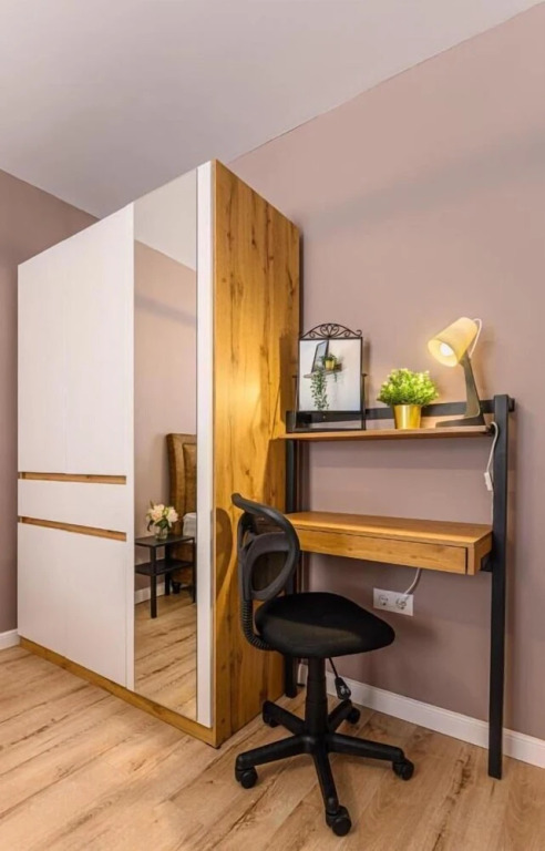 Schei Gate Apartment