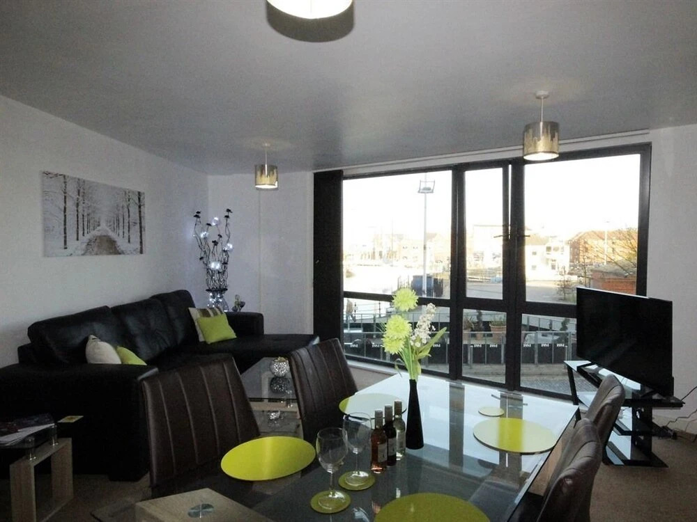 Marina Water View Apartment
