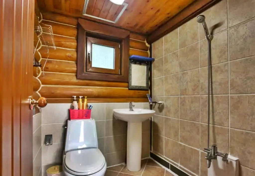 Jungmun Log Pension & Resort