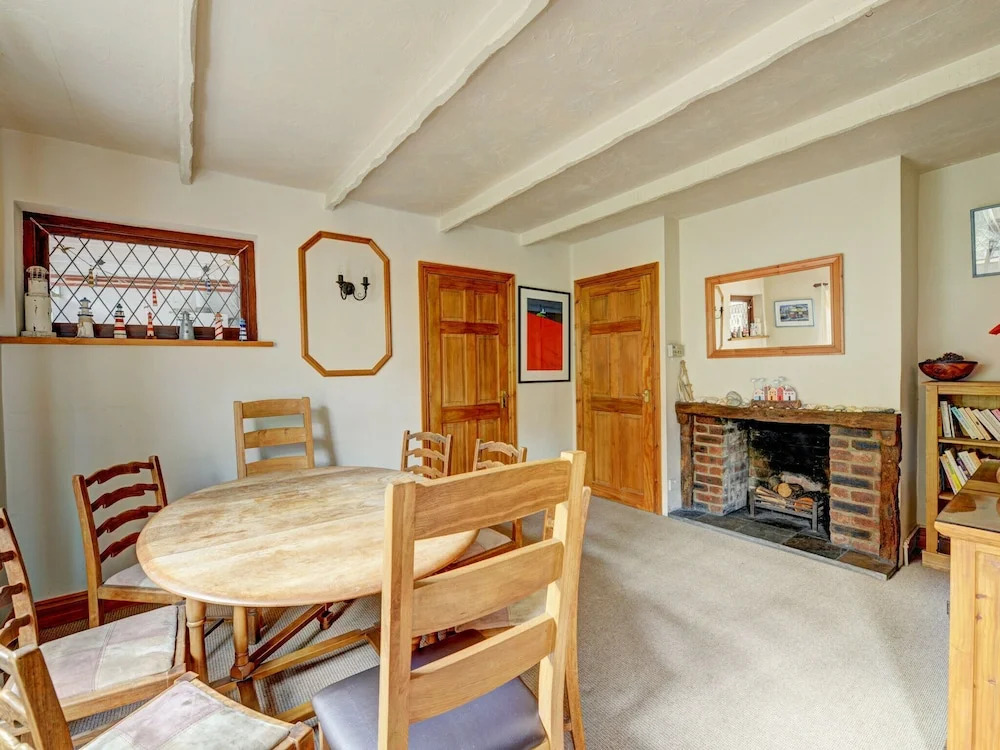 Modern Holiday Home in Tenby With Patio
