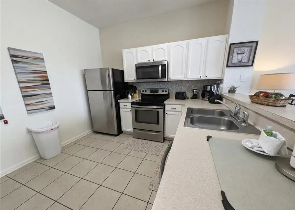 Beautiful 3 Bed Townhome In Windsor Hills Resort 3 Bedroom Townhouse by RedAwning