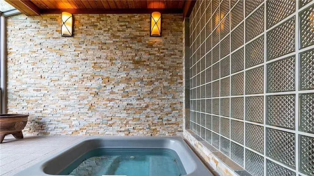 Aspen Ridge 24
