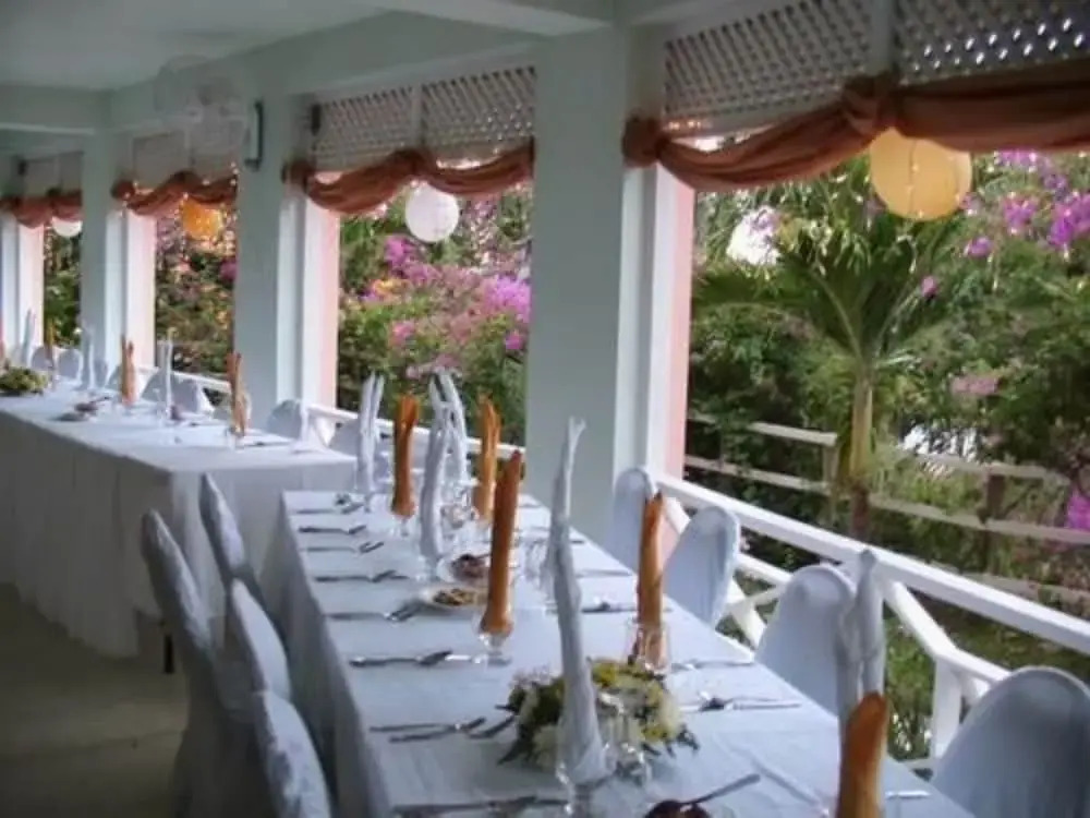 Treasure Beach Inn and Bar