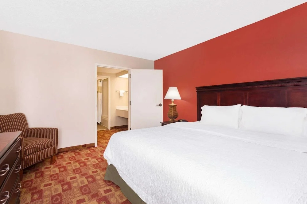 Rome Inn & Suites