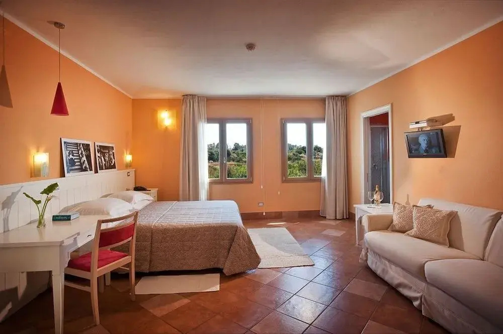 Marin Hotel