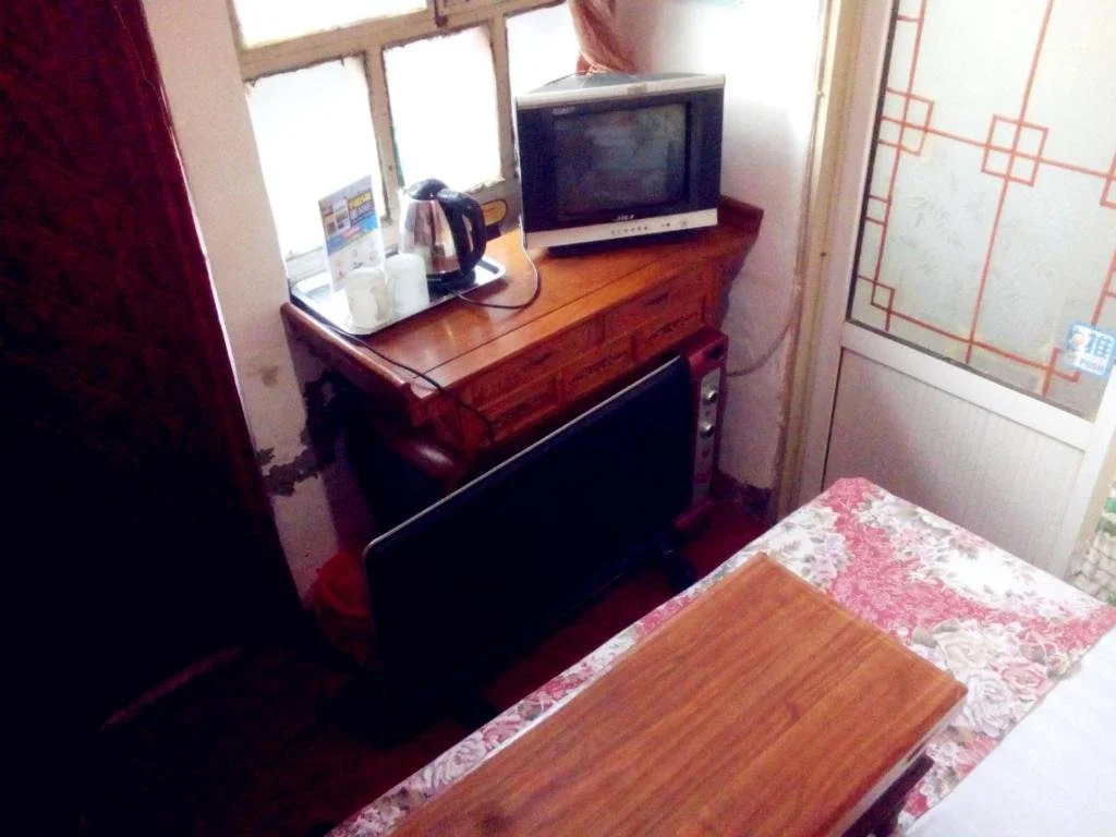 Jishixiang Youth Hostel