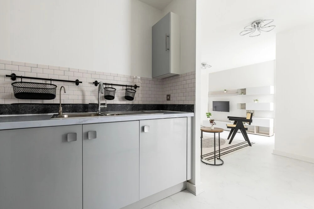 Luminous 2 Bed Balcony Flat in Islington