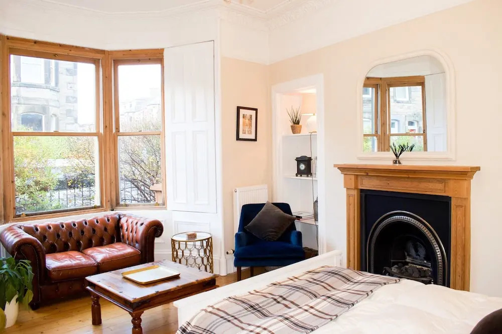 Spacious 3 Bedroom Home With Garden Edinburgh