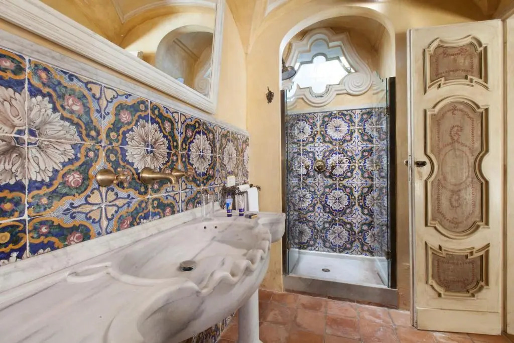Estate4home - Palazzo Crocione