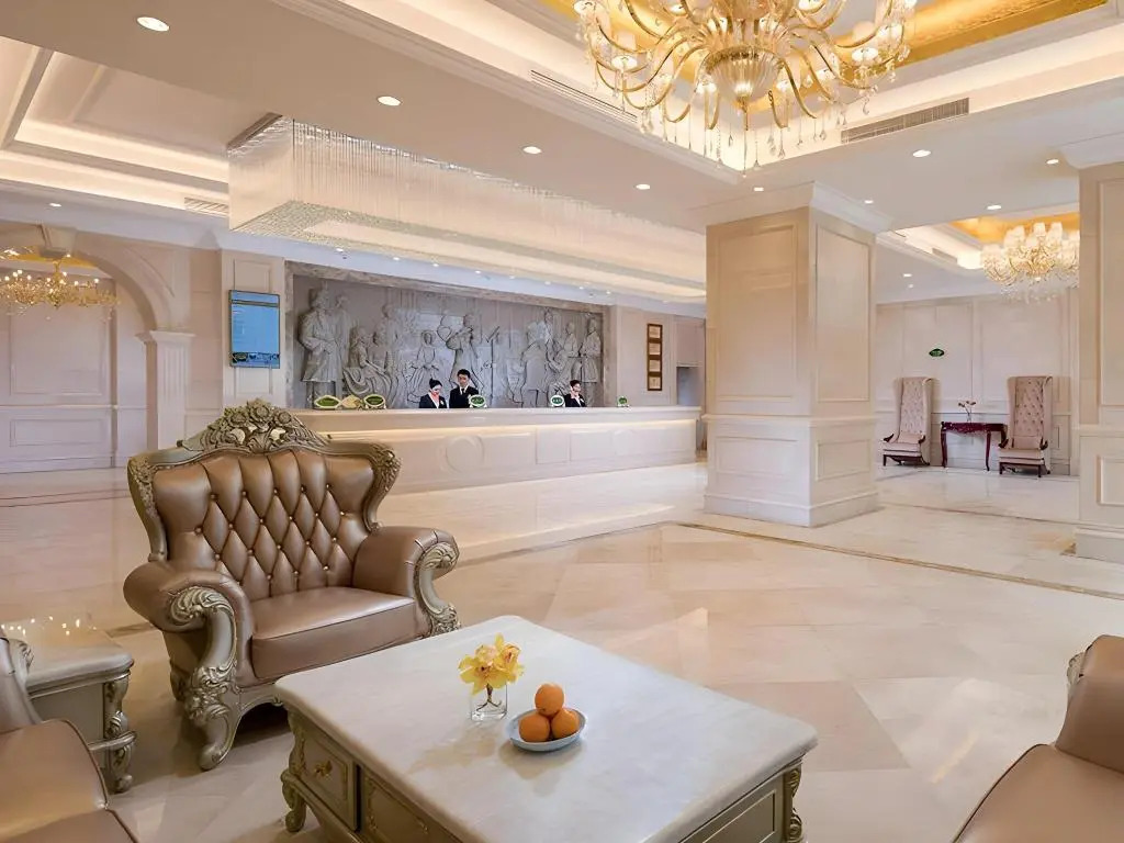Vienna International Hotel (Shenzhen Guanlan Avenue)