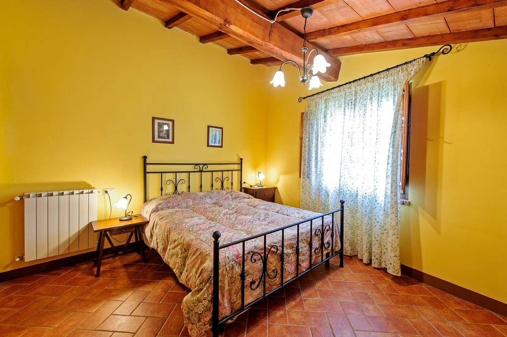 Colle Di Mezzo