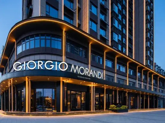 The GiorgioMorandi Hotels (Huangting Road Boya Jun)