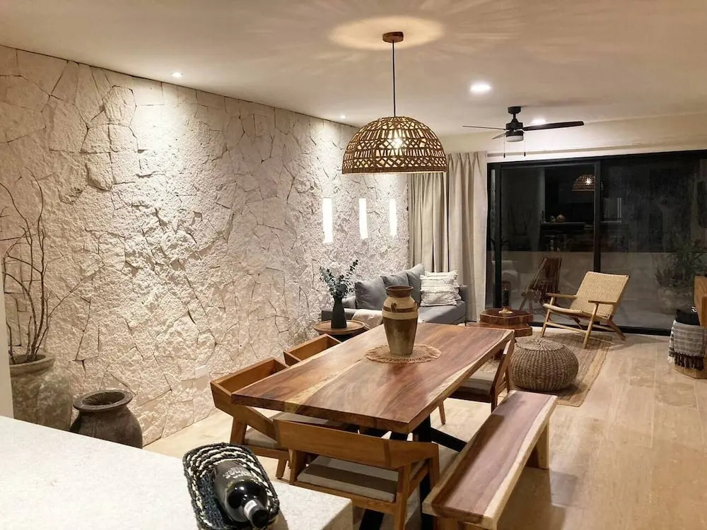Lafi's House 2br Condo W top Lux Amenities For 7p