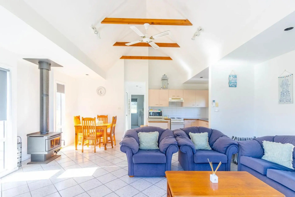 Nannys Beach House