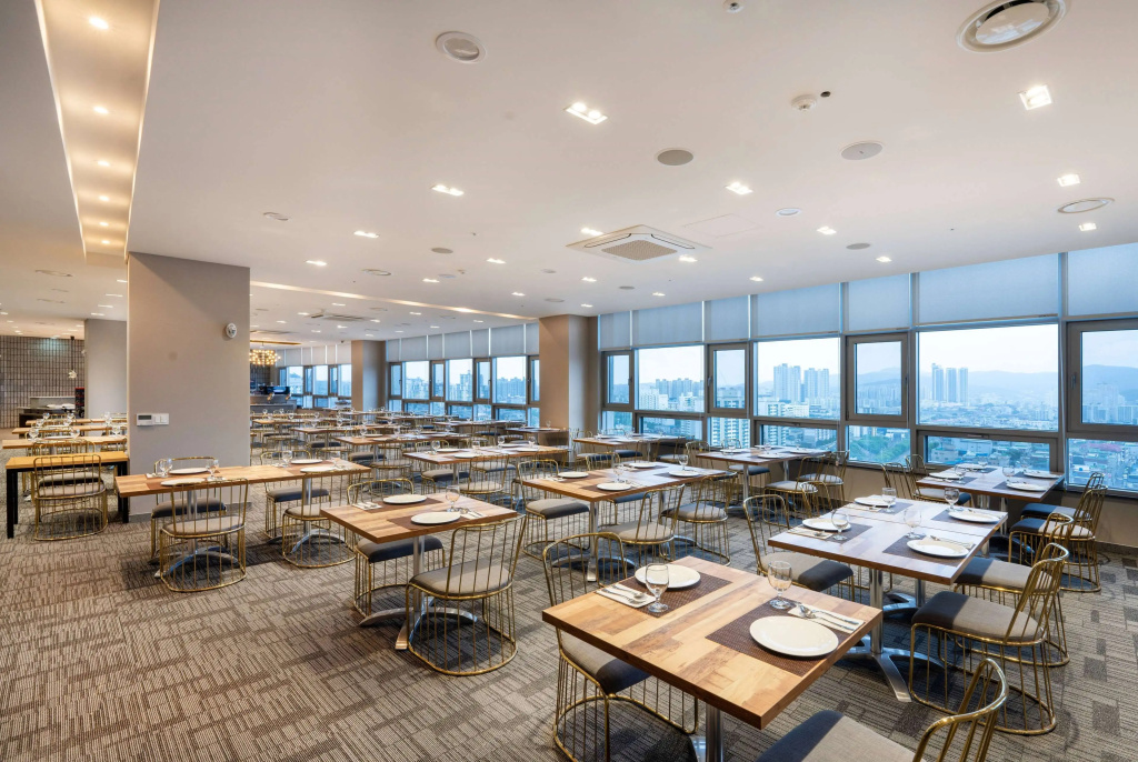 Ramada Encore by Wyndham CheonAn