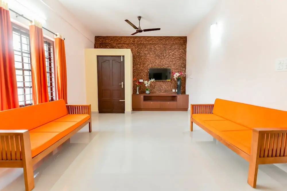 OYO 24016 Home Valley View 2BHK Sulthan Bathery