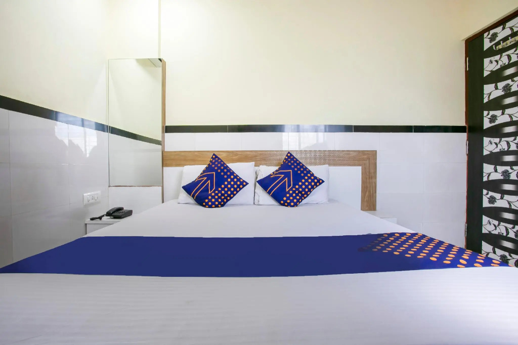 SPOT ON 64587 Hotel Shiv Sagar Residency