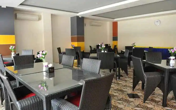 Mongonsidi Hotel