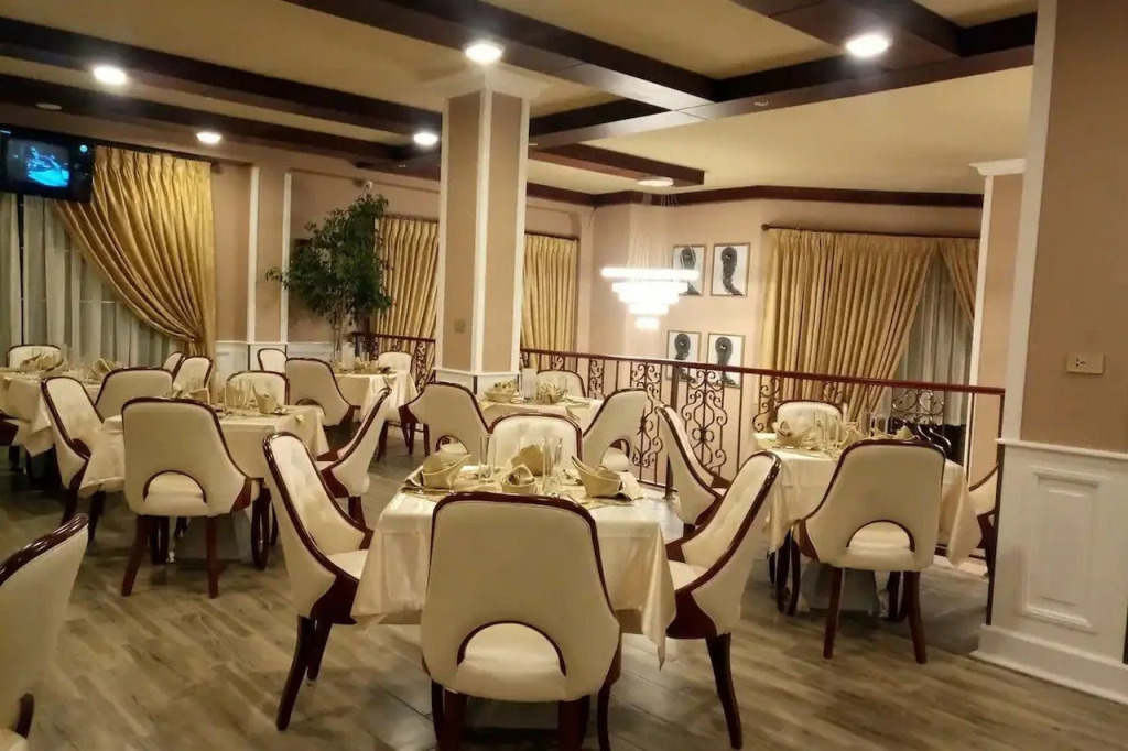 Sherar Addis Hotel