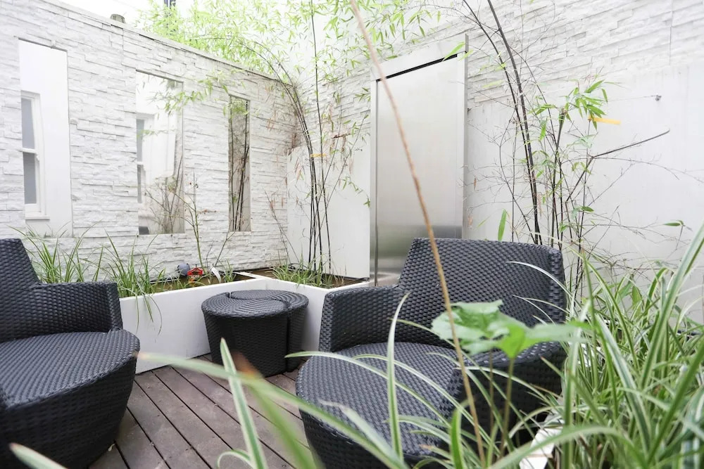 Lovely 2 Bed Flat in Warren Street