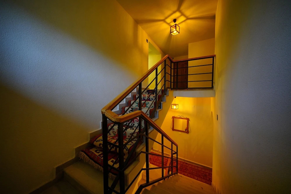 Ayaz Stone House