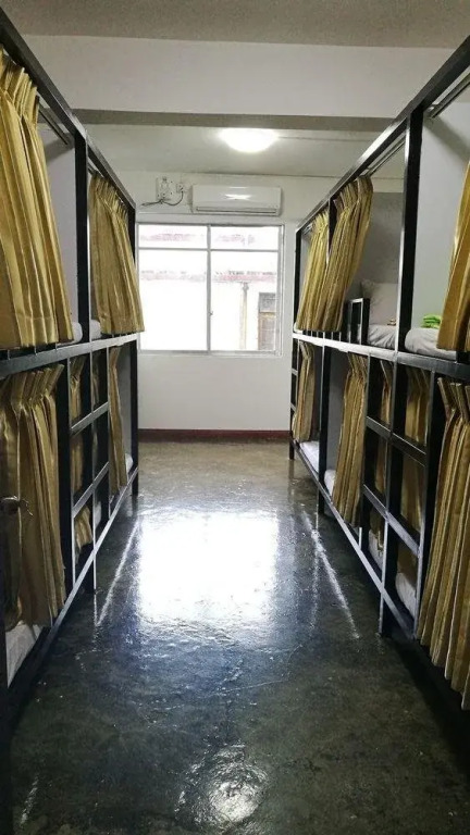 仰光登巴国际连锁客栈(Dengba Hostel Yangon)