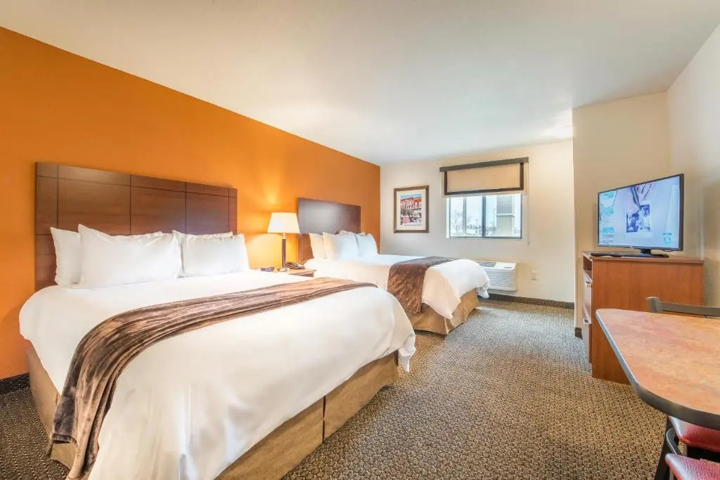 La Quinta Inn & Suites by Wyndham Greenville Woodruff Rd