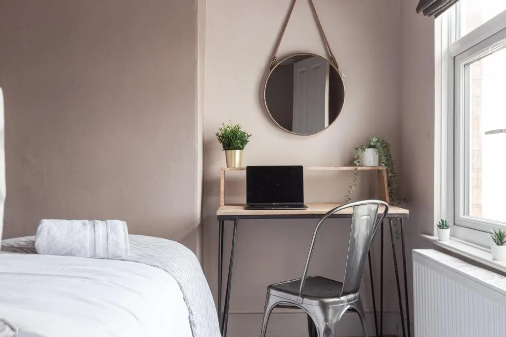 Oadby Townhouse