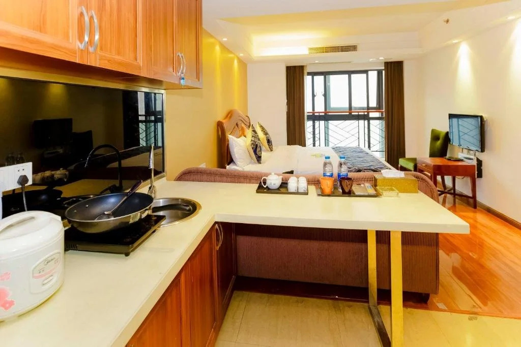 Injoy Hotel Kwan-yin Bridge