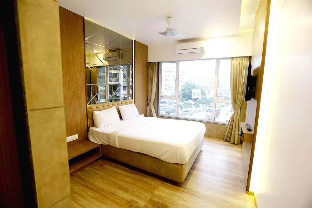 Hotel Sa Residency