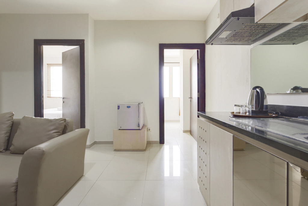 RedDoorz Apartment near Grand City Mall