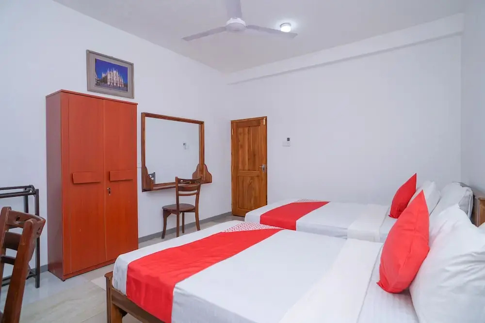 OYO 415 Hotel Hillside