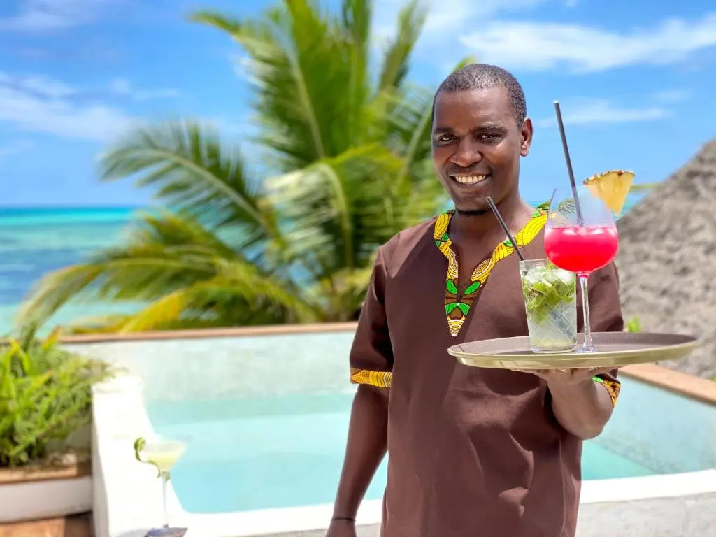 Joya Beach Suites & Villa