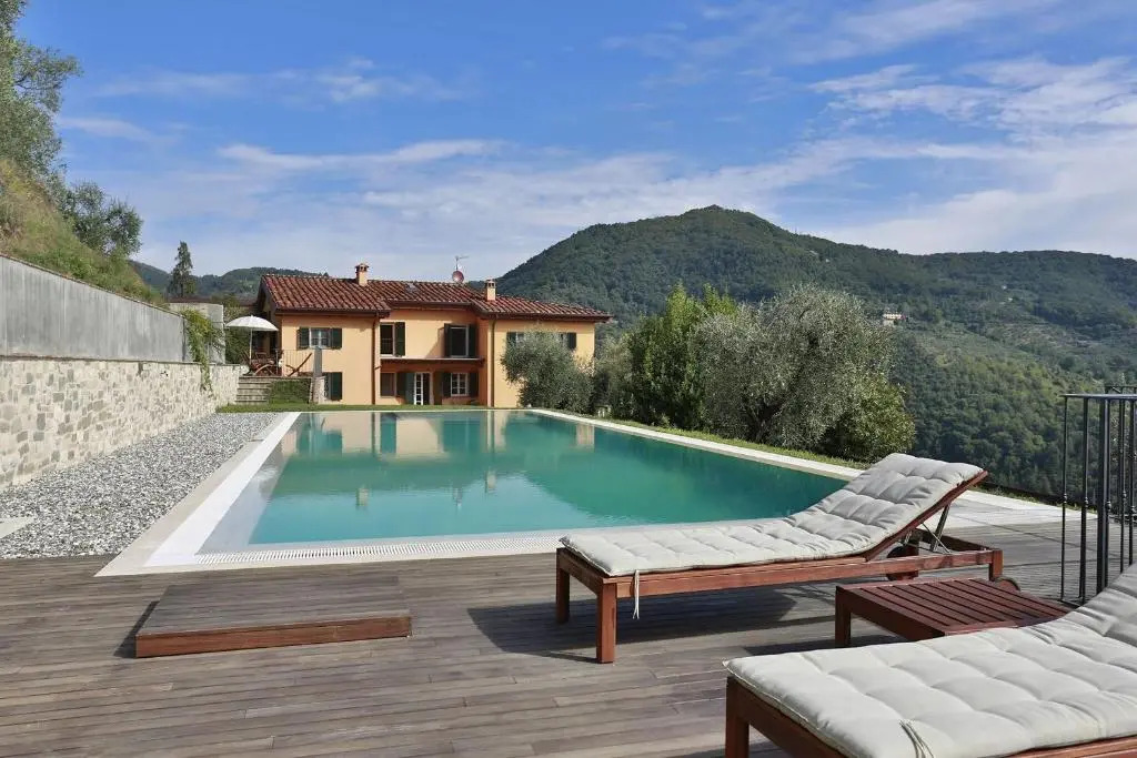 Santo Stefano 6 by Salogi Villas