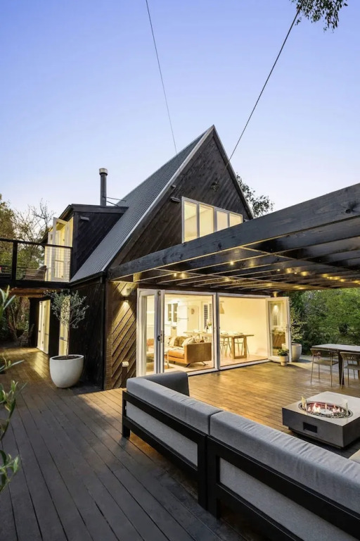 The Coast Country Cottage