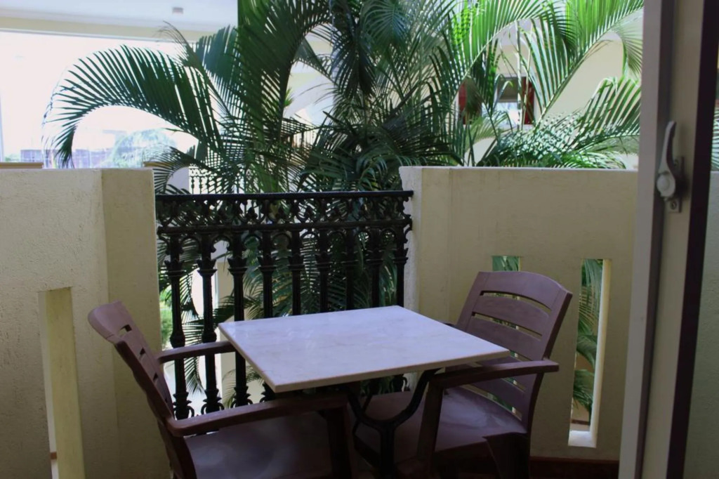 The Ocean Pearl Hotel Negombo