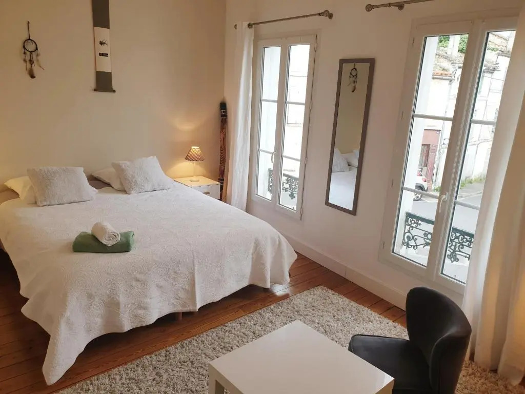 Maison de Ville Confortable Avec Cour Intérieure