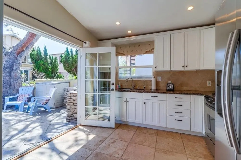 Beach & Bay - 3 Br Home
