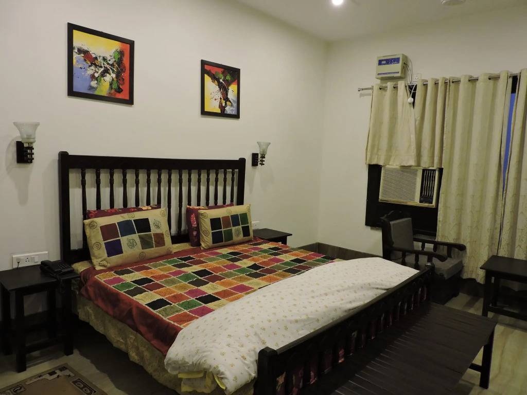 Pearl of Taj Home Stay