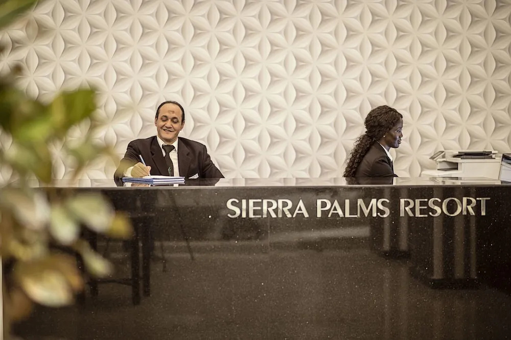 Sierra Palms Resort