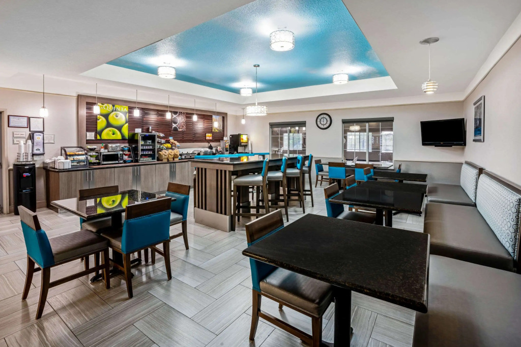 La Quinta by Wyndham Conroe