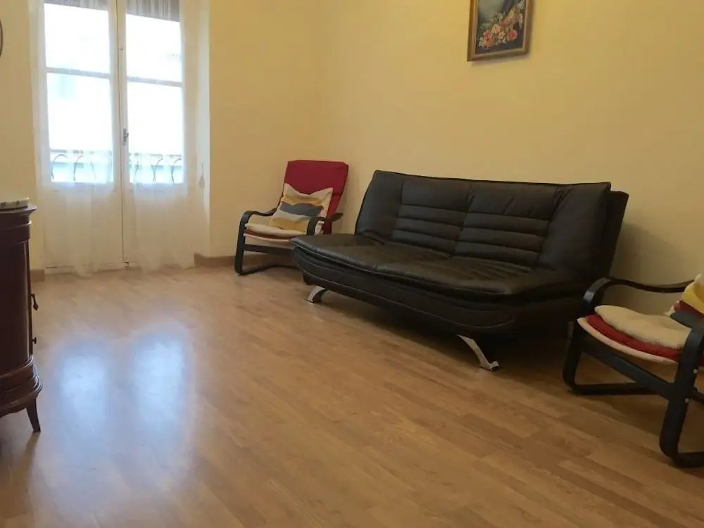 Cesar Apartment