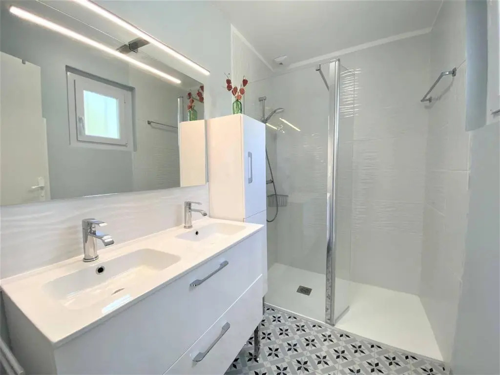 Maison rénovée 75m² près de la plage à Quiberon - FR-1-478-186