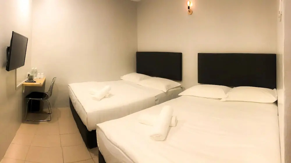 HAKO XPRESS TMN SKUDAI BARU