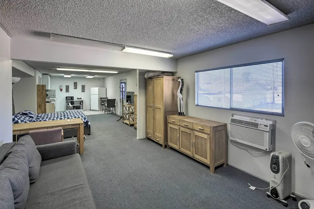 Apartment ~ 12 Mi From Hualapai Mountain Park